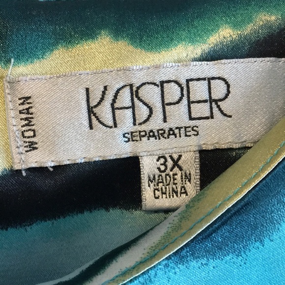 Blouse - Picture 2 of 3